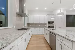 912 Banyan Tree Ln, Richardson, TX 75081 - Photo 8