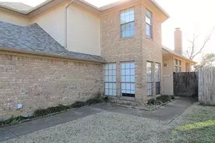 1500 N Grant Dr, Sherman, TX 75092 - Photo 2