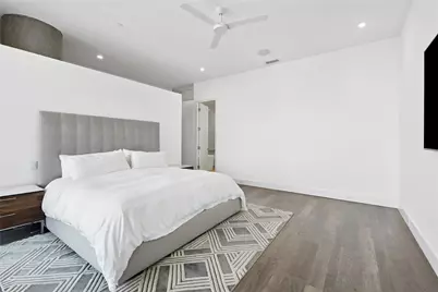 2200 Victory Avenue #2107, Dallas, TX 75219 - Photo 18