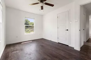 8217 Goldfield Dr, Dallas, TX 75217 - Photo 14