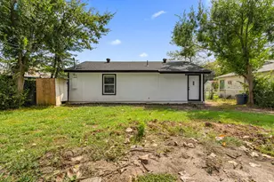 8217 Goldfield Dr, Dallas, TX 75217 - Photo 18