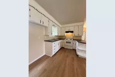 312 N Avenue B, Springtown, TX 76082 - Photo 10