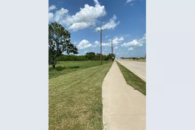8540 W University Drive, Denton, TX 76207 - Photo 2