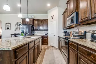 485 Collin St, Nevada, TX 75173 - Photo 4