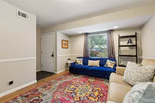 1202 Johns Dr, Euless, TX 76039 - Photo 4