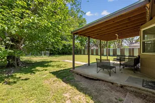 1202 Johns Dr, Euless, TX 76039 - Photo 22