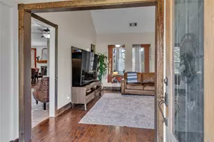 311 Diamond Oaks Dr, Hudson Oaks, TX 76087 - Photo 6