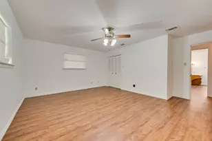 135 S Capri Dr, Duncanville, TX 75116 - Photo 18