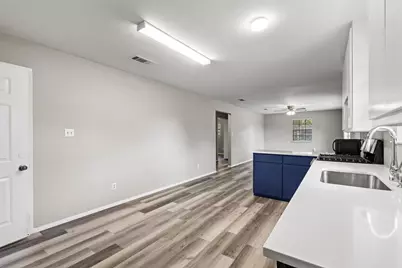 119 Ford Street, Collinsville, TX 76233 - Photo 4