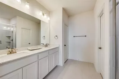 4529 Fossil Opal Lane, Arlington, TX 76005 - Photo 14