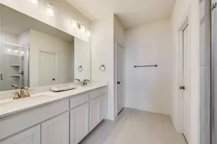 4529 Fossil Opal Ln, Arlington, TX 76005 - Photo 14