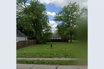 1810 Johnson Street, Greenville, TX 75401 - Photo 2