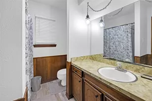 4425 County Rd 711, Cleburne, TX 76031 - Photo 14