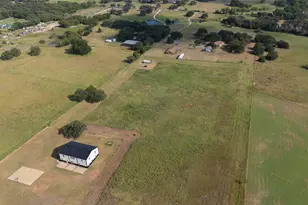 4425 County Rd 711, Cleburne, TX 76031 - Photo 22