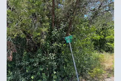 1021 Hopi Court, Granbury, TX 76048 - Photo 12