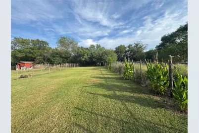 608 Cherokee Street, Bellmead, TX 76705 - Photo 10