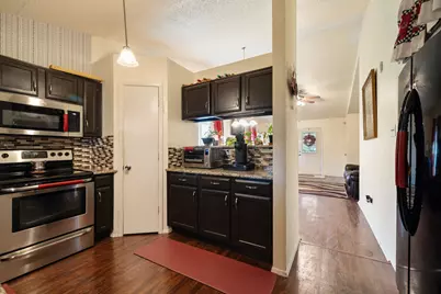 724 Lee Street, Mesquite, TX 75149 - Photo 6