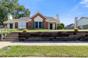 724 Lee St, Mesquite, TX 75149 - Photo 2