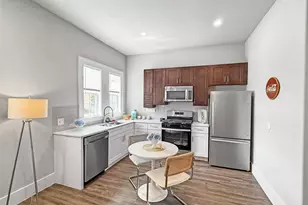 801 N Marsalis Ave, Dallas, TX 75203 - Photo 2