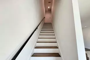 1931 N Prairie Ave, Dallas, TX 75204 - Photo 10