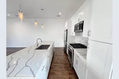 1931 N Prairie Avenue #3, Dallas, TX 75204 - Photo 8