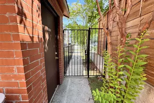 1931 N Prairie Ave, Dallas, TX 75204 - Photo 28