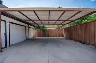 605 Archer Ave, Cockrell Hill, TX 75211 - Photo 24