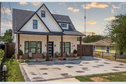 605 Archer Avenue, Cockrell Hill, TX 75211 - Photo 2