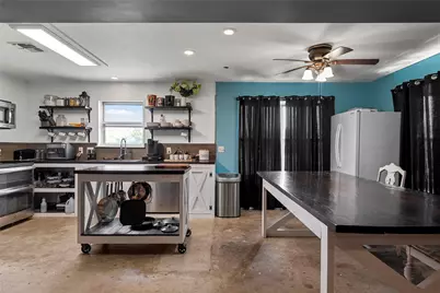 2139 Meandering Way, China Spring, TX 76633 - Photo 4