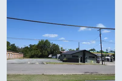 404 Chestnut Street, Bonham, TX 75418 - Photo 4