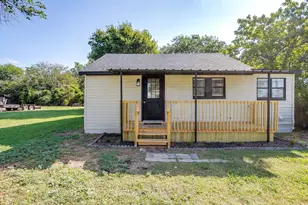 707 Harrel Ave, Bynum, TX 76631 - Photo 1
