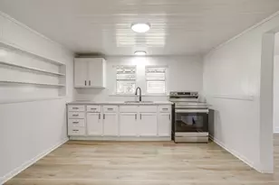 707 Harrel Ave, Bynum, TX 76631 - Photo 8