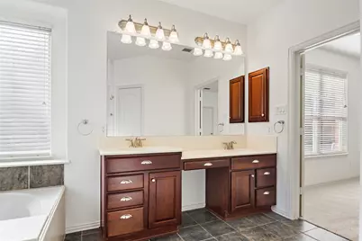 498 Jefferson Lane, Lake Dallas, TX 75065 - Photo 26