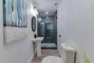 9962 Larchbrook Drive, Dallas, TX 75238 - Photo 22