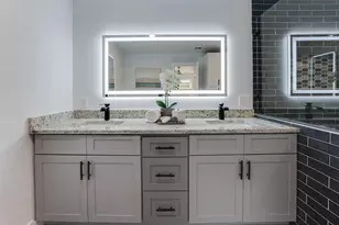 9962 Larchbrook Dr, Dallas, TX 75238 - Photo 32