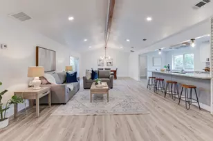 9962 Larchbrook Dr, Dallas, TX 75238 - Photo 6