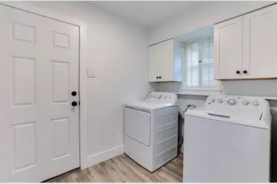 9962 Larchbrook Drive, Dallas, TX 75238 - Photo 16