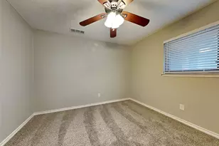 4915 Chilton Dr, Dallas, TX 75227 - Photo 16