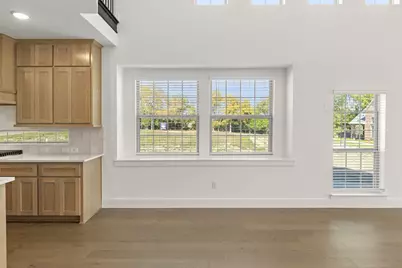 12814 Meadow Glen, Rowlett, TX 75089 - Photo 8