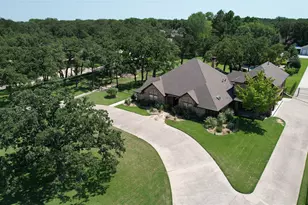 7420 Bursey Rd, North Richland Hills, TX 76182 - Photo 4