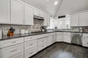 7420 Bursey Rd, North Richland Hills, TX 76182 - Photo 12