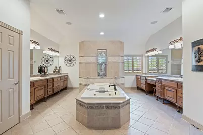 710 Deer Hollow Boulevard, Southlake, TX 76092 - Photo 16