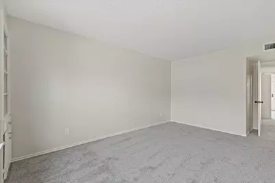 5840 Spring Valley Road #1510, Dallas, TX 75254 - Photo 16