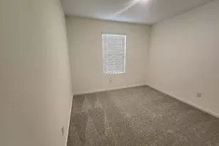 309 Woodbridge Ln, Sherman, TX 75092 - Photo 32