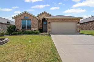 1104 Dublin Dr, Cleburne, TX 76033 - Photo 1