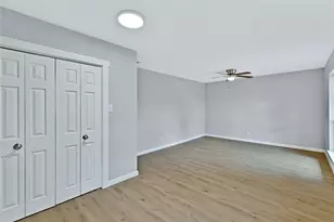 125 Stardust Ln, DeSoto, TX 75115 - Photo 18