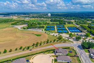 2828 Dancing Flame Dr, Denton, TX 76201 - Photo 36