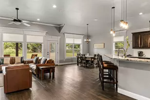 4905 Frio Dr, Granbury, TX 76048 - Photo 8