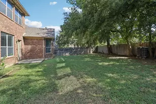 6207 Weaver Dr, Arlington, TX 76001 - Photo 36