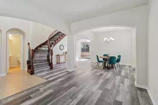 6207 Weaver Dr, Arlington, TX 76001 - Photo 4
